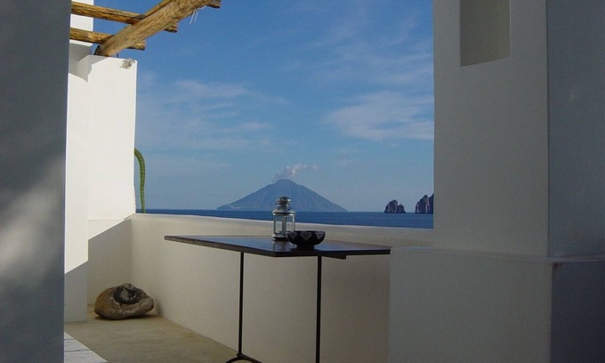 Panarea House | Panarea- Isole Eolie, 'A PICCIRIDDA , OVERLOOKING THE SEA