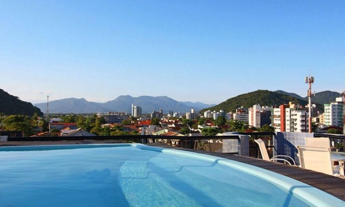 Guaratuba Apartment | PANORAMIC COVERAGE beautiful view of the bay, SEA and Sierra. 2Q from the sea. Pool