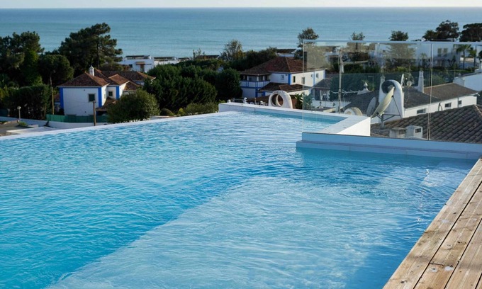 Olhos D'Agua Apartment | Panoramic N Apartment | Rooftop Pool & Sea View & BBQ