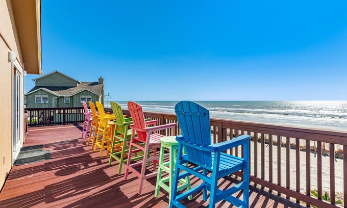 Bermuda Beach House | Panoramic View Beachfront Home - Easy Beach Access, Outside Shower, Dog Friendly
