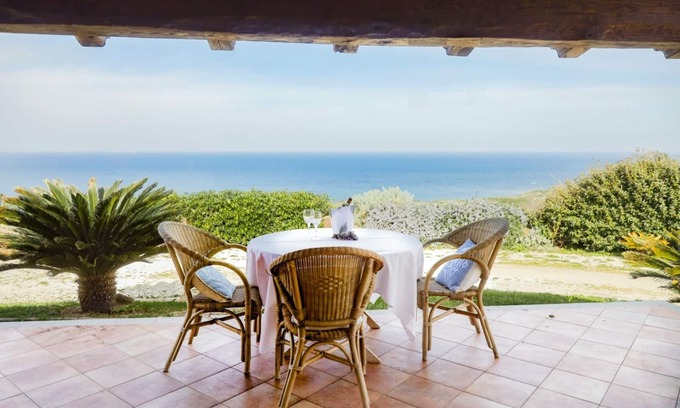 Castelsardo Villa | PANORAMIC VILLA ON THE GULF OF 'ASINARA, NATURE AND RELAXATION.