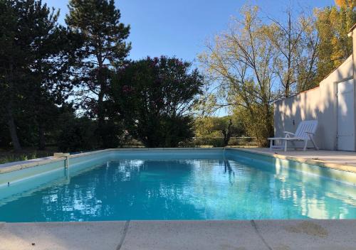 Le Chateau-d'Oleron House | Paradis de verdure à Gibou