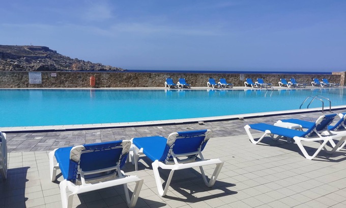 Cirkewwa Hotel | Paradise Bay Resort