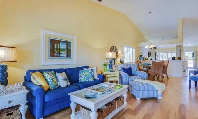 Naples Condo | Paradise Found At Falling Waters Beach Resort
