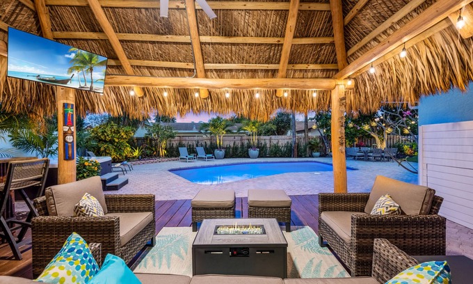 Tropic Palms House | Paradise Palms, our tropical oasis in Delray Beach and very close to Boca Raton!