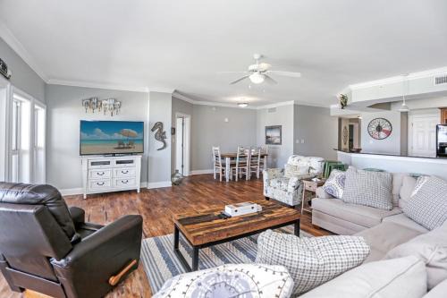 Mexico Beach Apartment | Paradise Shores 403 Sunset Paradise by Pristine Properties Vacation Rentals