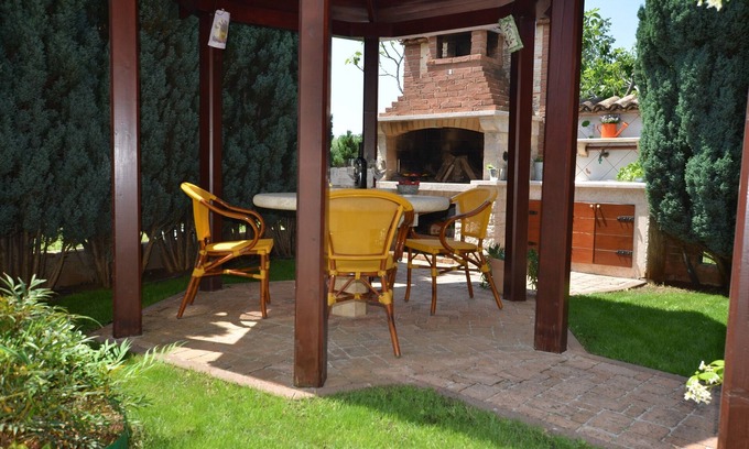 Stranici kod Nove Vasi Apartment | Parenzo Green Garden