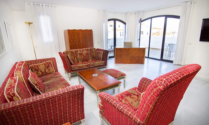 Puerto Banus Apartment | Park Plaza Suites Apartamentos