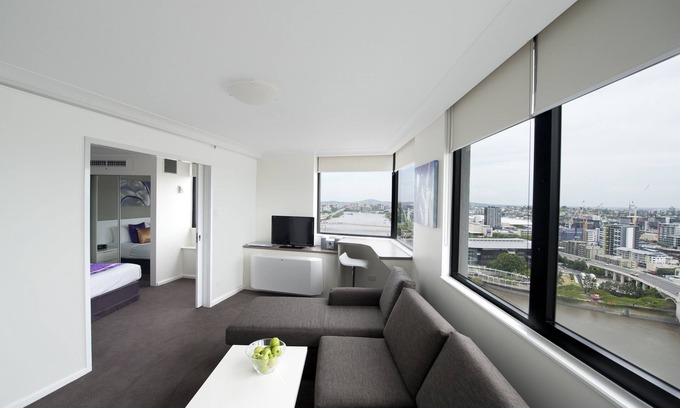 Brisbane Central Business District Hotel | Park Regis North Quay