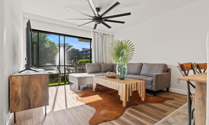Park Shore Apartment | Park Shore Resort