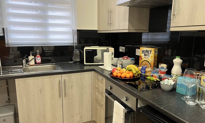 Northolt Mandeville House | Park View Residence-Northolt - Near Tube
