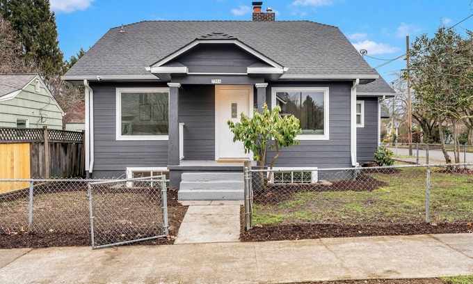 Kenton House | Parkside PDX Cottage