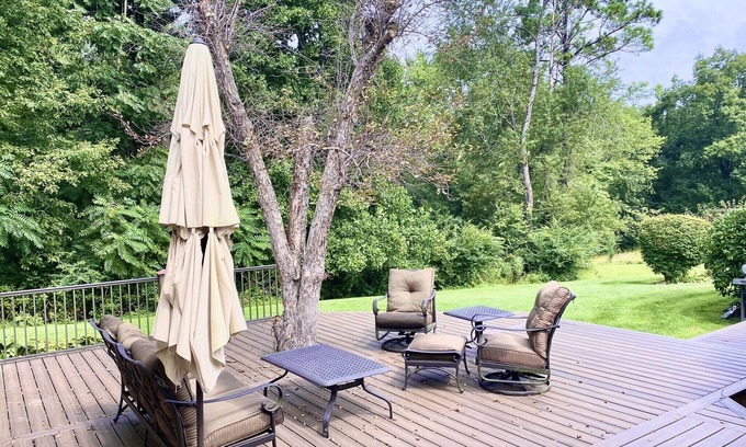 Crossville House | Parkview Place Right Next to the State Park