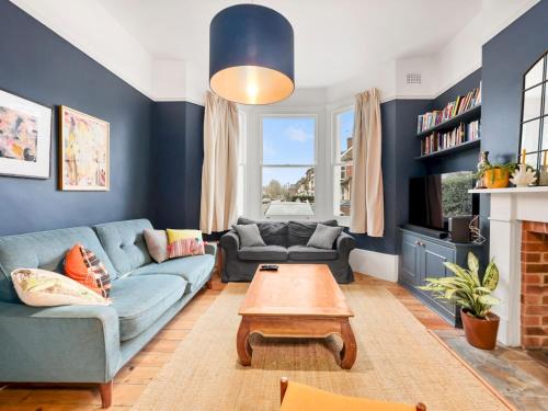 Forest Gate House | Pass the Keys Earlham Grove