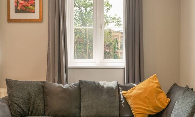 Sindlesham Apartment | Pass the Keys | Will's apartment · Nirvana Retreat with Parking