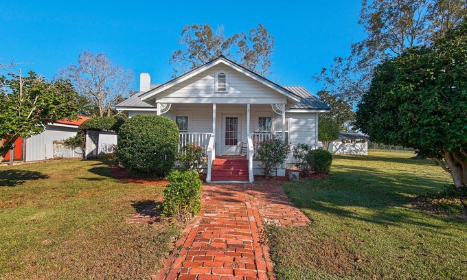 Laurel Hill House | Pastor's House at Stillwater Ranch