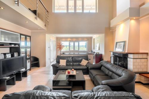 Afra Villa | Paula Cozy Villa in Corfu