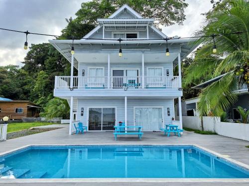 Bocas del Toro Villa | Paunch Beach Retreat