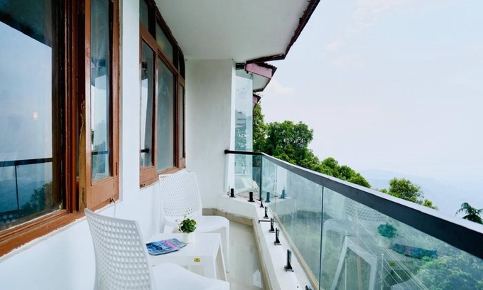 Dalhousie Hotel | Pax Hotel Spring Solance
