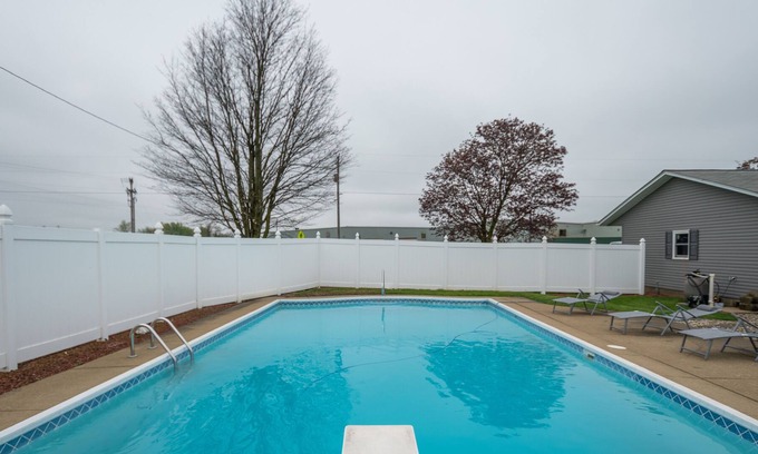 Dundee House | Peabody Place | 3 Bed, 1 Bath