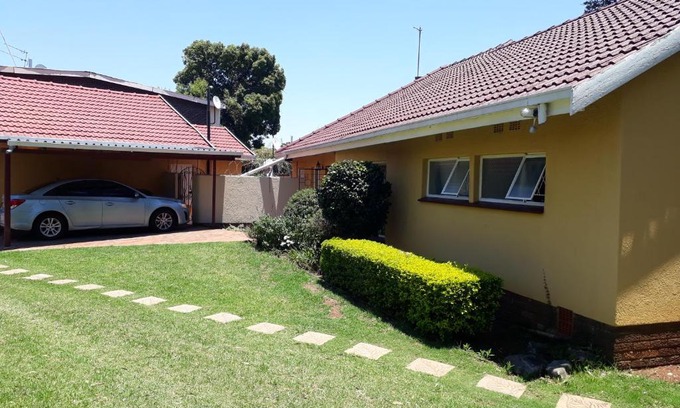 Windsor House | Peace & Lovely Bed and Breakfast