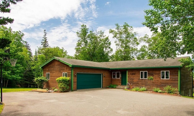 Bass Harbor House | Peaceful, clean, spacious, comfortable on 2 acres. Free Acadia pass w/4nights!