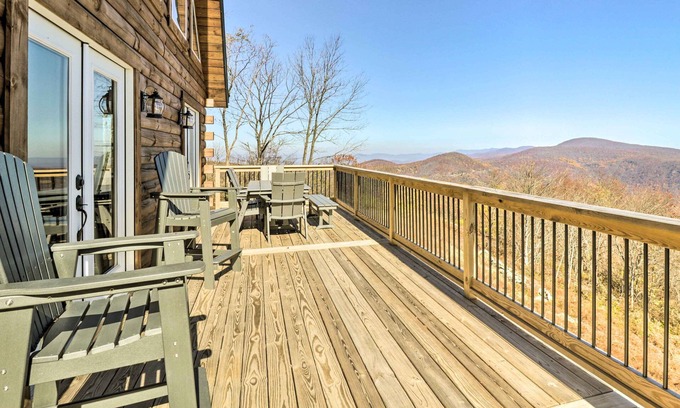 Dyke Cabin | Peaceful Free Union Cabin w/Deck & Mtn Views