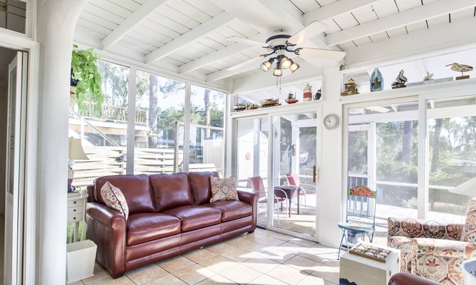 Lake Park House | Peaceful Private Lake View Retreat Near Valdosta!