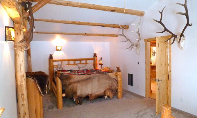 Swan Lake Cabin | Peacful and cozy cottage in the mountains