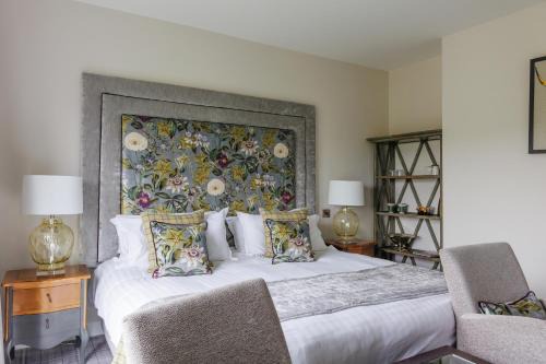 Stonedge Hotel | Peak Edge Hotel