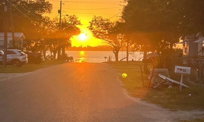 Parker House | Pearl Cottage Beach and Tyndall Airforce Base Near