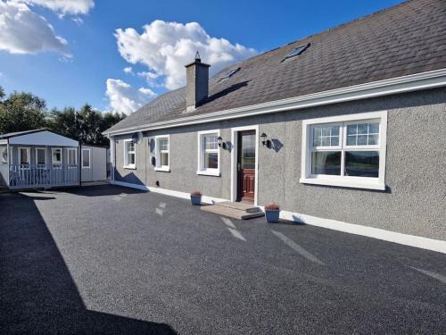 Londonderry House | Peartree Cottage