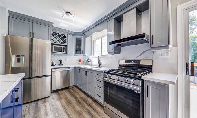 Tiny House | Peek-A-Boo Modern All Season Cottage