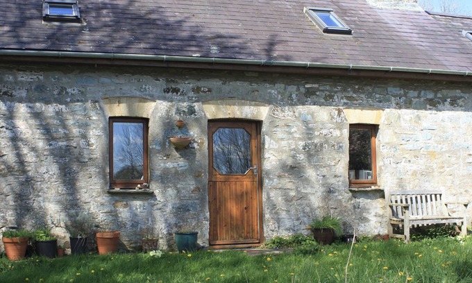 Crymych Cottage | Pembrokeshire cottage at foot of the Preselis.