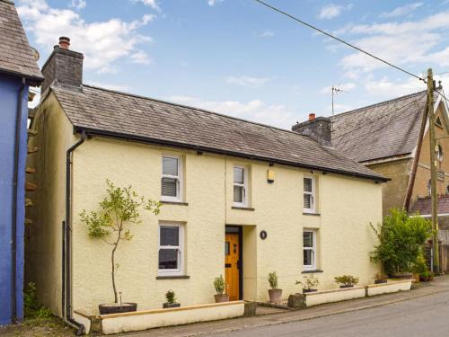 Llanybydder House | Penlan Cottage