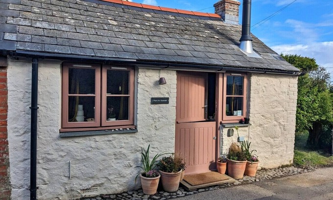 The Lizard Cottage | Penn an Vownder