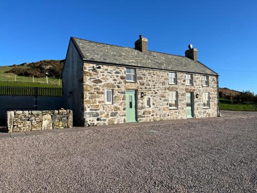 Mynytho House | Pennant Igyn