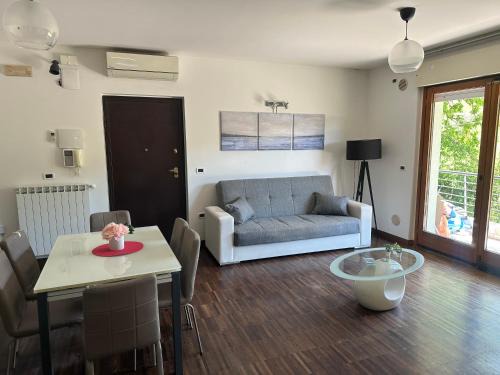 Sambuceto Apartment | PennysHouse