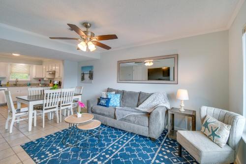 Siguenza Cove House | Pensacola Townhome, 17 Mi to Downtown Attractions