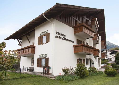 Vollan Hotel | Pension an der Mayenburg