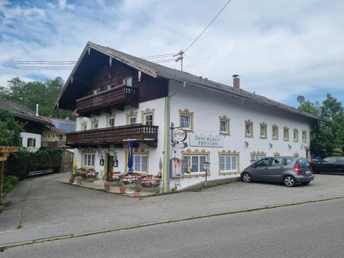 Großholzhausen House | Pension Inntalhof