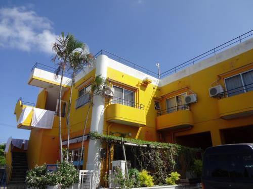 Miyakojima Hotel | Pension Orange Box