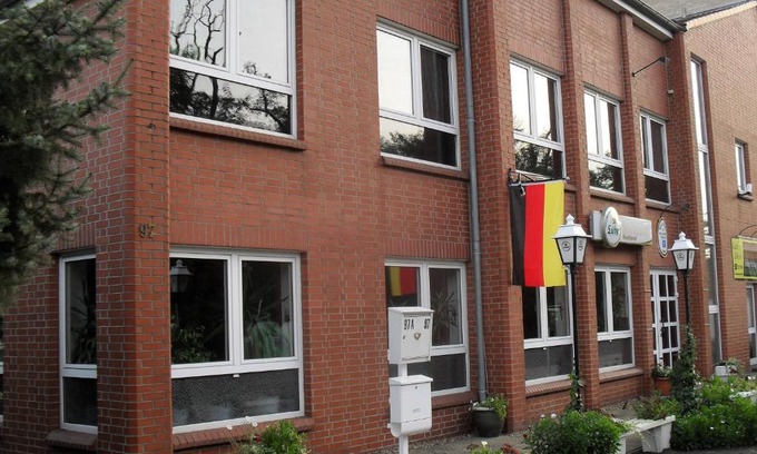 Stendal House | Pension-Roexe