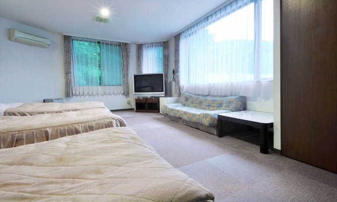 Otaru House | Pension Shadow Classe