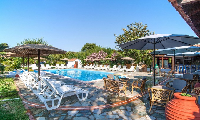 Agia Paraskevi House | Pension Strawberry
