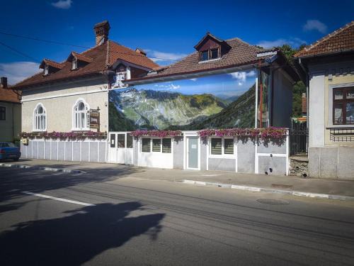 Curtea De Arges House | Pensiunea Geostar 2