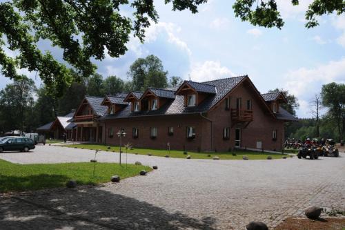 Zagan House | Pensjonat i Restauracja Bartosz