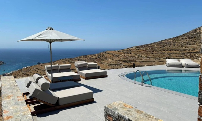 Folegandros Hotel | Pentanemi Folegandros