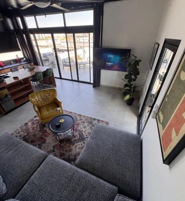 Emek HaMaayanot Apartment | Penthouse Valley