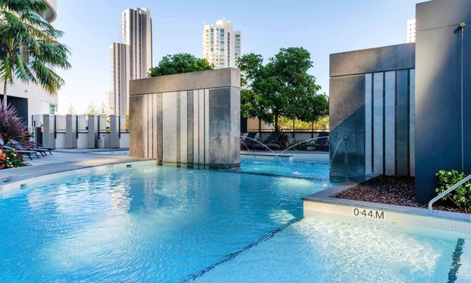Broadbeach Apartment | Peppers Broadbeach